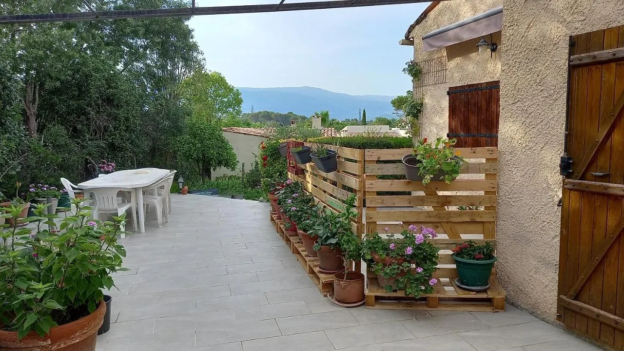 شقة Studio Saisonnier La Roquette-sur-Siagne فرنسا
